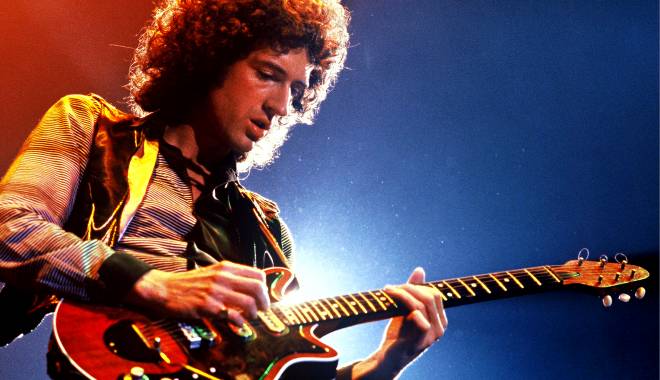 Brian May, chitaristul Queen, concert în premieră la București - brianmay1-1444229729.jpg