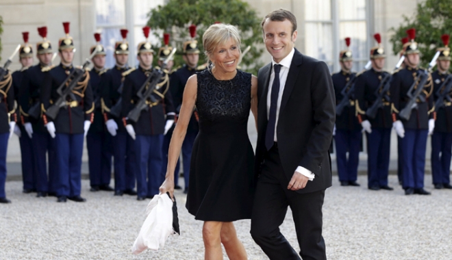 Brigitte Macron speră să-și asume rolul public - brigitte-1502979658.jpg