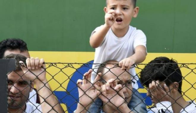 Criza refugiaților / IMIGRANȚII, GĂZDUIȚI ÎN CASA PREMIERULUI FINLANDEZ - bu-1441458068.jpg