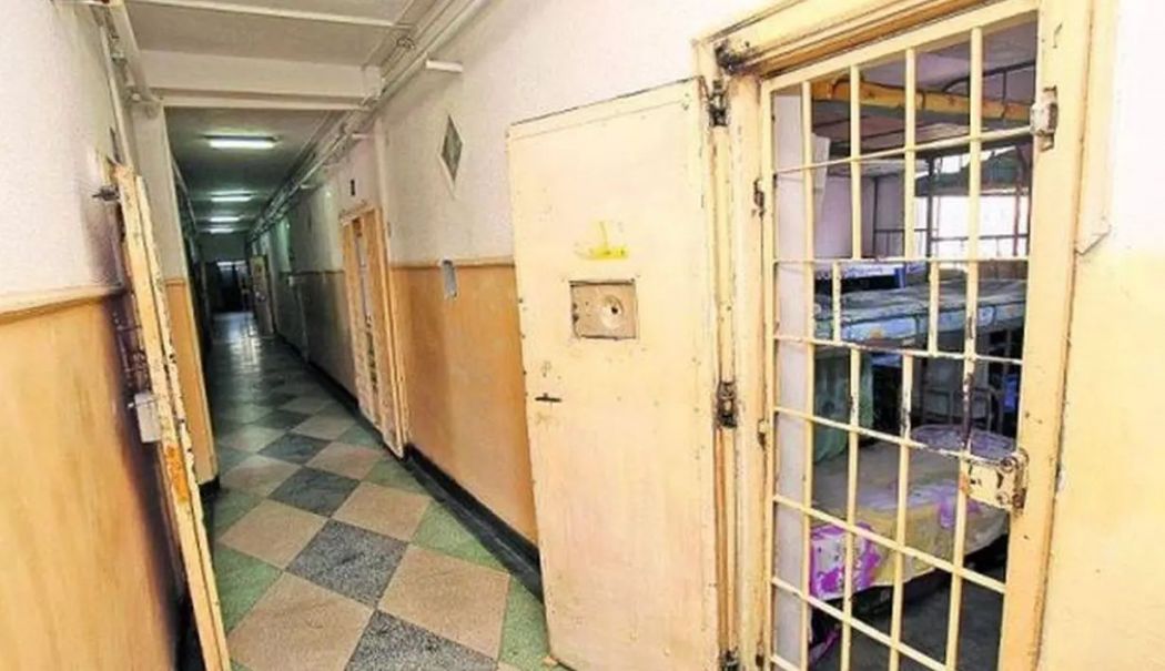 Bucătarul de la Penitenciarul Târgu Jiu a fost pus să păzească deținuții - bucatar-pus-sa-pazeasca-1736850750.jpg