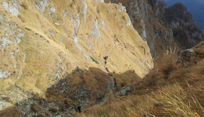 UPDATE / Turista care a căzut într-o prăpastie, pe Jepii Mici, a murit - bucegi03600-1495902626.jpg