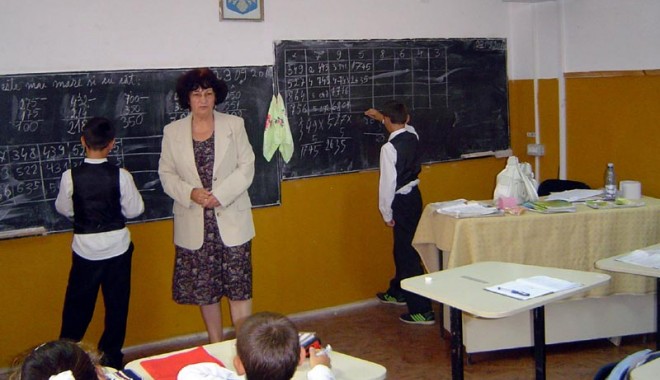 Bucurie mare pentru copiii din Vadu - bucuriemare-1411582794.jpg