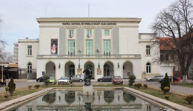 Ce lovitură năprasnică  a încasat Teatrul 