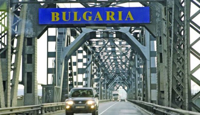 MAE, avertizare pentru românii care se întorc din Grecia, Turcia și Bulgaria - bul-1525076947.jpg