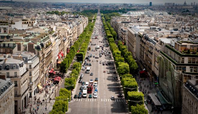 Bulevardul Champs-Elysees, rezervat pietonilor în prima duminică a fiecărei luni - bulevardpietoni-1455628487.jpg