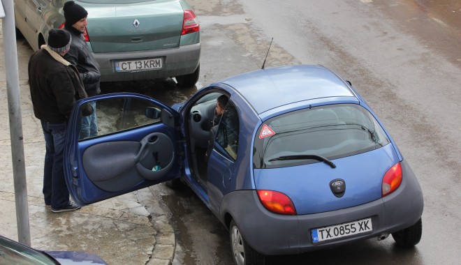 Samsarii de mașini din Bulgaria fac victime printre constănțeni - bulgaria-1363001505.jpg