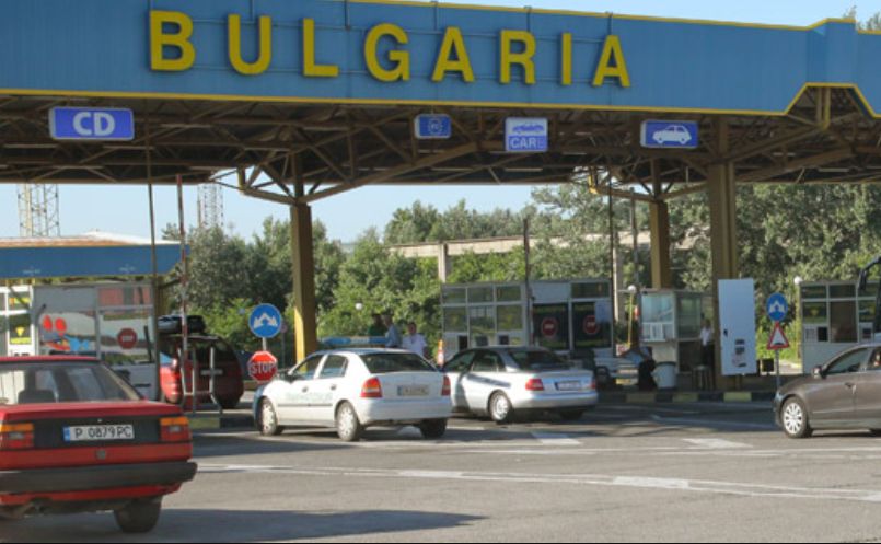MAE atenționează românii că Bulgaria a introdus la graniță, contracost, dezinfecția împotriva pestei