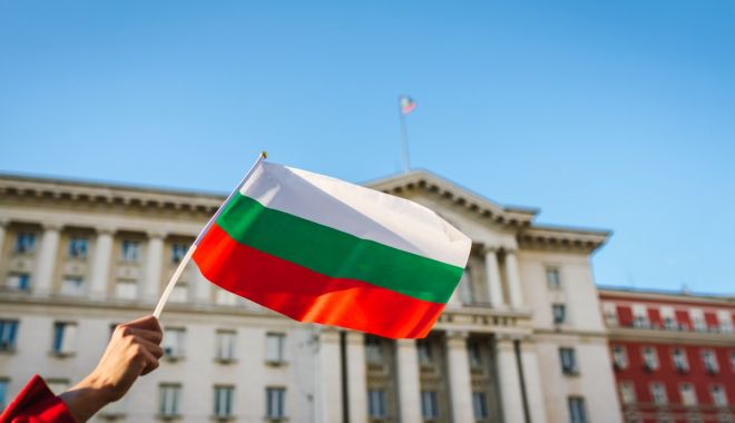 Constanţa. Proteste ale transportatorilor de cereale bulgari; circulaţia prin PTF Negru Vodă, blocată - bulgariasofiasteag4357658-1695028659.jpg