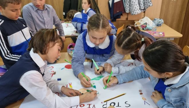 Elevii Școlii nr. 1 Poarta Albă, implicați în activități de prevenire a bullying-ului - bullyingscoalapoartaalba-1668535661.jpg