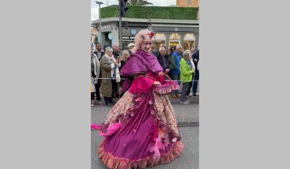 E vremea carnavalurilor! Sărbătoarea de la Nisa, cel mai mare eveniment de pe RivieraFranceză - bun-1771082116.webp