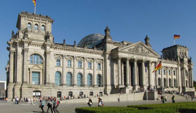 Parlamentul german a fost ținta unui atac cibernetic - bundestagului-1431708641.jpg
