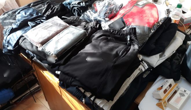 Marfă contrafăcută, adusă din Turcia, confiscată la graniță - bunuriostrov-1604334941.jpg