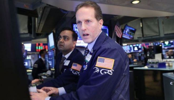 Panică pe Wall Street. Fluctuațiile bursei amintesc de criza din 2008! - bursa89953200-1517906585.jpg