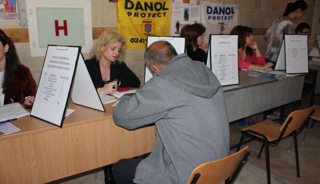 ANOFM. Află aici câte locuri de muncă sunt disponibile astăzi - bursalocurilordemunca11-1383833586.jpg