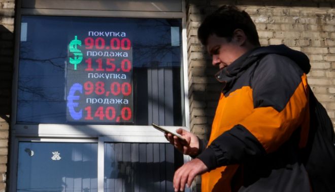 Bursa de la Moscova a fost închisă și miercuri, pentru a treia zi - bursarusia-1646245169.jpg