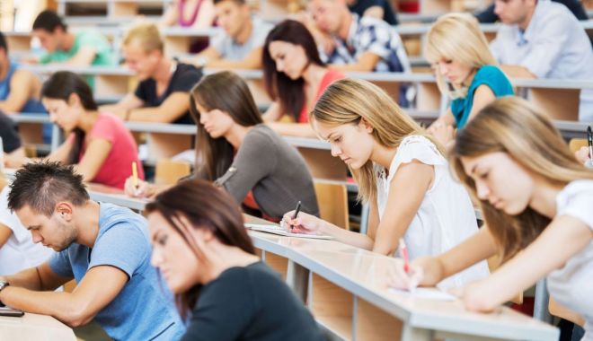 Burse de studiu în străinătate pentru elevi şi studenţi - burse-1613316144.jpg