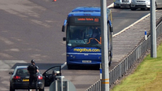 Operațiune antiteroristă în Marea Britanie - bus74199100-1341487172.jpg