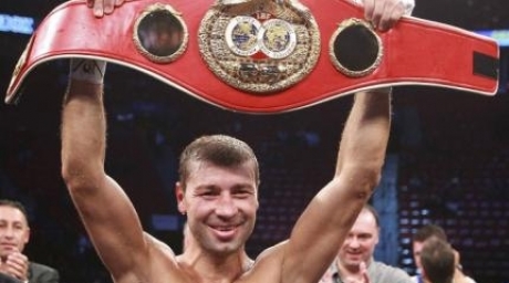 Lucian Bute, invincibilul campion! - butecentura95261400-1320547626.jpg