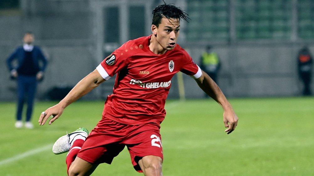 Gloria Buzău l-a transferat pe internaționalul peruan Cristian Benavente - buzau-transfer-1739453205.jpg