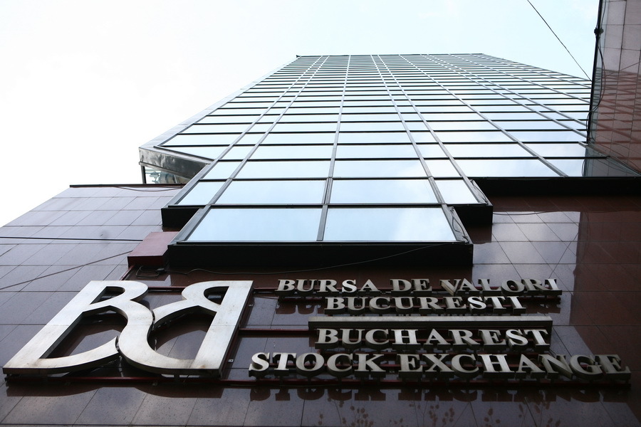Investitorii la bursă, în vizorul ANAF. Fiscul a intensificat controalele - bvbcladire-1760347894.jpg