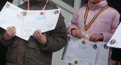 Școala cu clasele I-IV Sibioara și Școala 