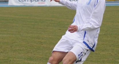 Gică Butoiu pregătește debutul lui Gianni la Farul - c3884b938f2ccc63708d922671c5ea23.jpg