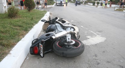 Motociclist lovit de un Mercedes, la Cumpăna - c46ceaa8324fea5f772e49cf7fc0071d.jpg