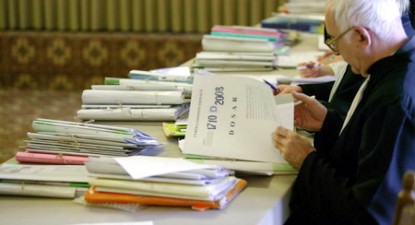Bolnavii închipuiți și-ar putea lua adio de la pensii - c5f1ae9e1dd686b68d6742d282dffe55.jpg