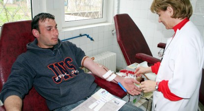 Centrul mobil de colectare a sângelui, achiziționat de minister, nu este dorit la Constanța - c5f7d69d7e5adb7f0f8f6bd7bd482a24.jpg