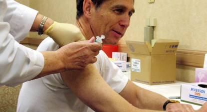 Vaccinul împotriva gripei porcine nu mai este gratuit - c73f96696c166b9295ec7407f6c79c1b.jpg
