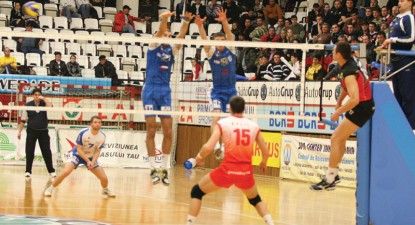 Nu mai e de glumă, începe lupta pentru titlu - c887c2fe6d6bcbddb2b6d60038ad98b5.jpg
