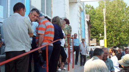 AJOFM și-a prelungit program de lucru  cu jumătate de oră, de luni până joi - c9f68805429a70da5b1b116cc1aacb38-1346101367.jpg
