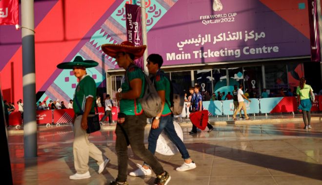 CM Fotbal Qatar 2022. Cine sunt cele trei femei care vor arbitra meciuri la Campionatul Mondial - ca-1668793786.jpg