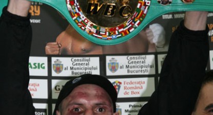 Adrian Diaconu boxează cu Pascal pe 11 decembrie - ca4b48b1d7cc3755fa151c151d6e3fb5.jpg