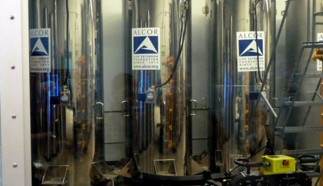 O companie specializată în criogenie conservă cadavre umane pentru a le 