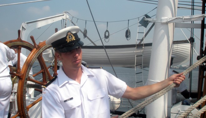 Marea Britanie are probleme cu stagiile de practică pentru cadeți - cadet-1378308744.jpg