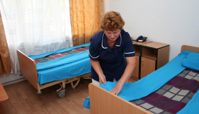Cadou de la Crucea Roșie pentru Spitalul Municipal Medgidia - cadoudelacrucearosie-1410547202.jpg