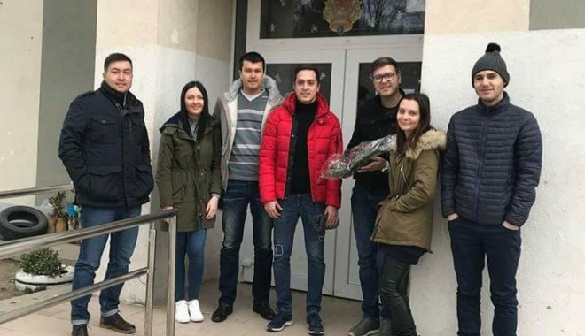 Cadouri pentru copiii din centrele de plasament constănțene - cadouri-1514053499.jpg