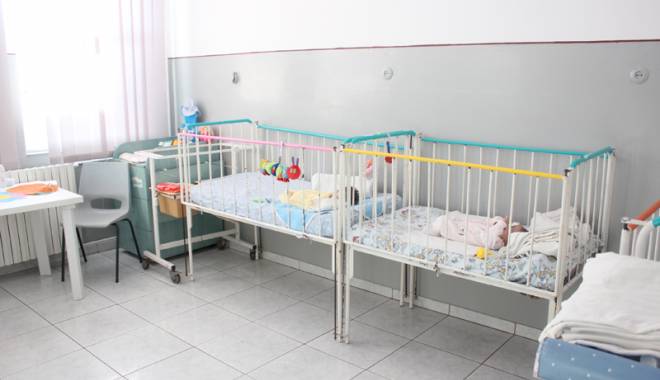 Cadouri de Paște pentru copiii din Secția de Pediatrie - cadouridepastepentrucopiiidelape-1428496533.jpg