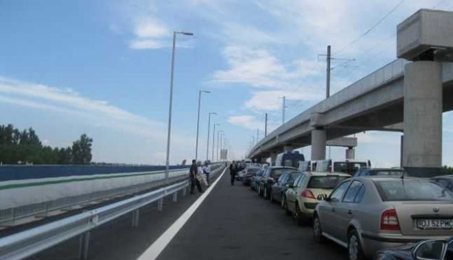 Traficul rutier, îngreunat. Iată unde - calafatvidinaglomerat-1569147297.jpg