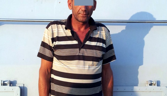 Turci arestați pentru că au adus emigranți ilegali în țara noastră - calauzeturcigarda-1375107630.jpg