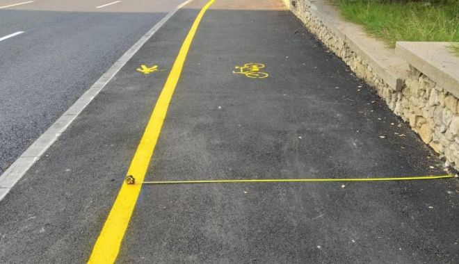 IMAGINEA ZILEI / PE AICI TREBUIE SĂ CIRCULE PIETONII! PRINTRE MAȘINI ȘI BICICLETE - caleacraiovei40-1533815088.jpg