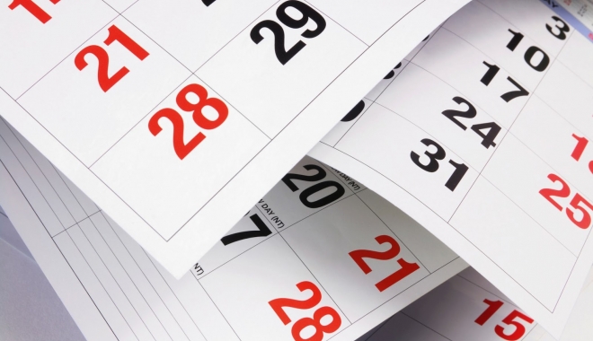 VEȘTI BUNE / ROMÂNII VOR AVEA MAI MULTE ZILE LIBERE ÎN 2017 - calendarpages04-1482573837.jpg