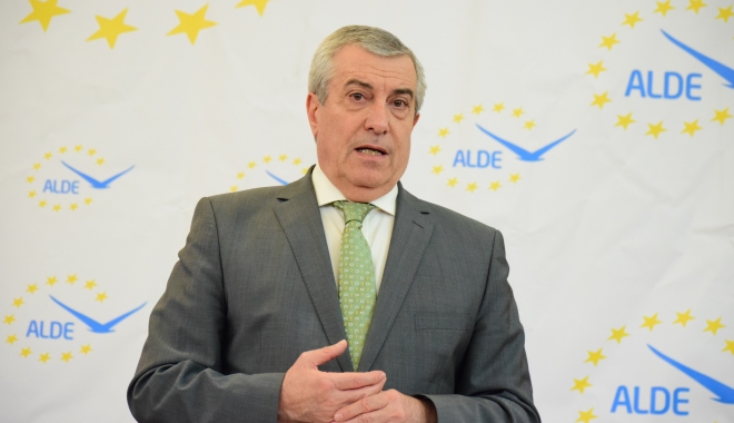 Tăriceanu, așteptat la Constanța - calinpopescutariceanu6-1504100818.jpg