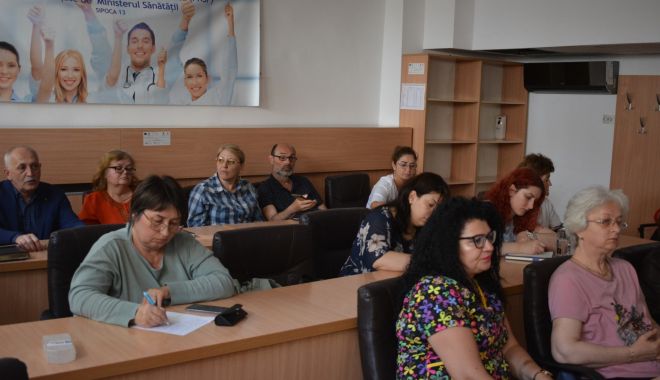 Specialiştii constănţeni analizează calitatea apei de îmbăiere, pentru sezonul estival