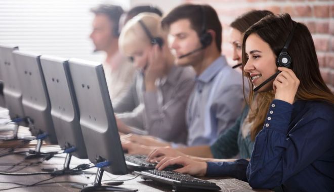 Lege adoptată în Senat! Operatorii call-center vor fi obligați să răspundă în maxim 5 minute! - callcenter2-1683113144.jpg