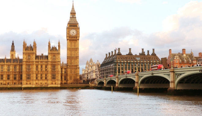 Camera Comunelor din Parlamentul  britanic a aprobat legea Brexit - camera-1516288753.jpg