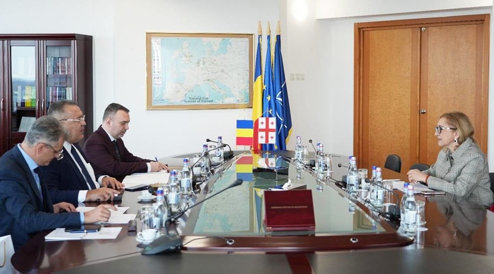 Mihai Daraban: „Gazul natural lichefiat din regiunea Caspică, o soluție eficientă pentru independența energetică“ - camera-1776327917.webp