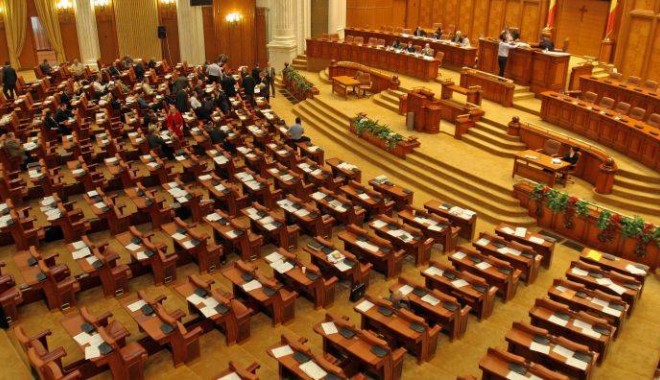 Parlamentari de diaspora: 3 - ARD, 2 - USL și unul PP-DD - cameradeputatilor-1355301971.jpg