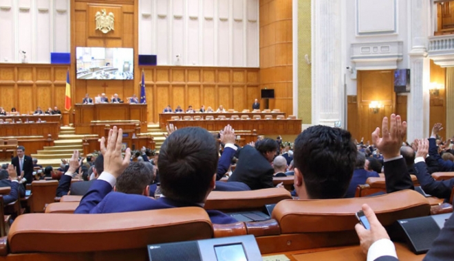 Camera Deputaților cumpără materiale de curățenie de 170.000 lei - cameradeputatilor-1502896855.jpg